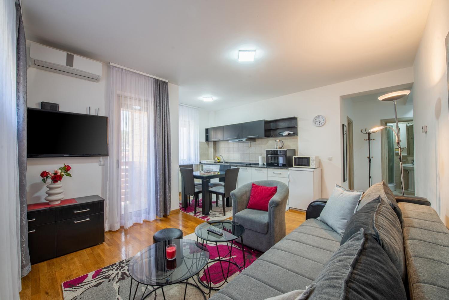זלאטיבור Apartment Maksi-Centar מראה חיצוני תמונה