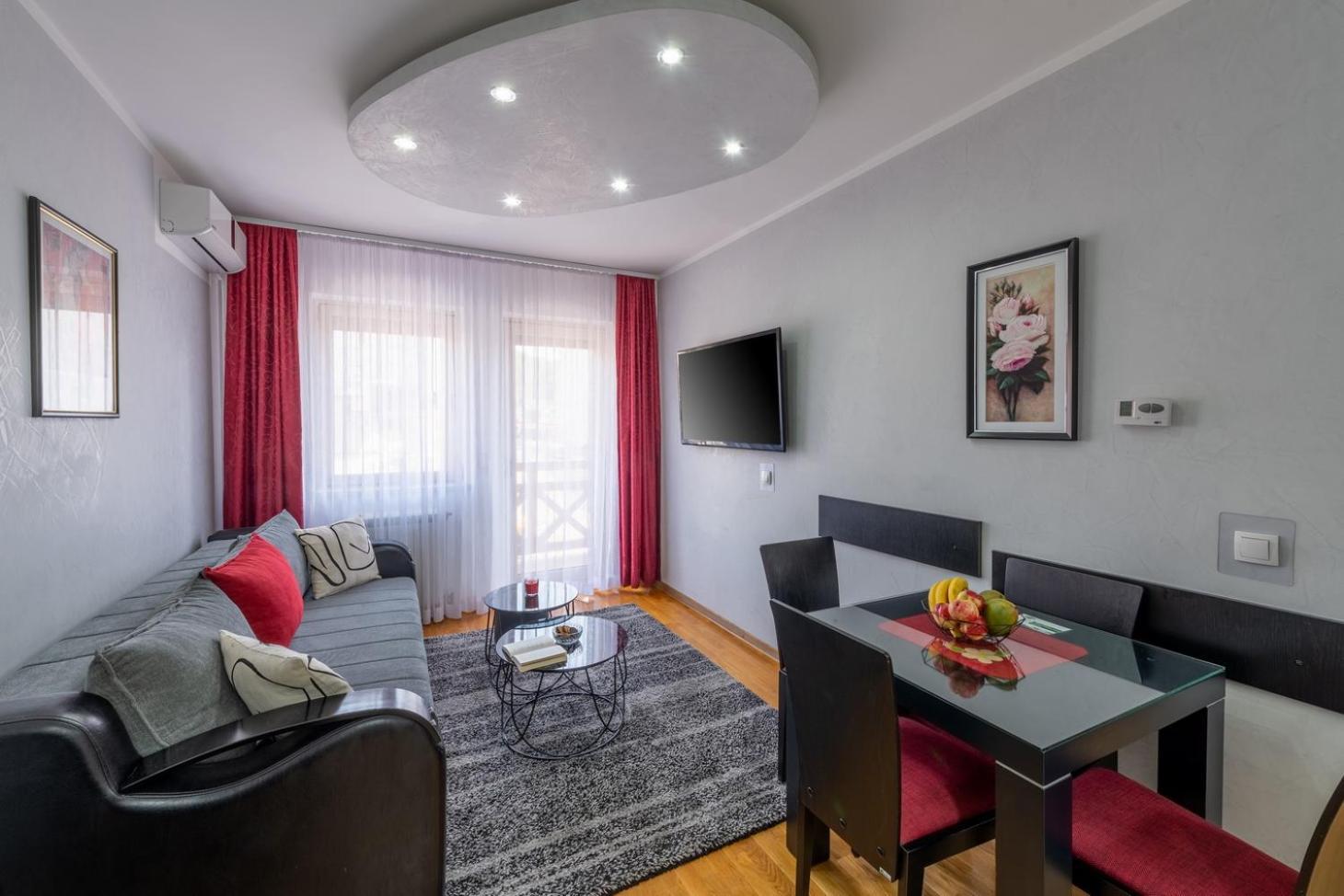 זלאטיבור Apartment Maksi-Centar מראה חיצוני תמונה